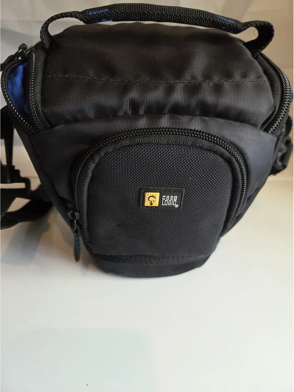 Case Logic SLR Zoom Camera & Lens Holster Bag w/ Hard Bottom And Strap SC4
